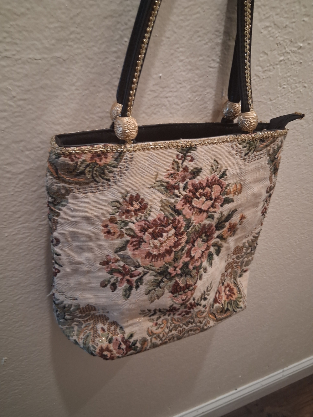 Floral Tapestry Shoulder Bag in Cream and Pink Floral Zippered Sparkles